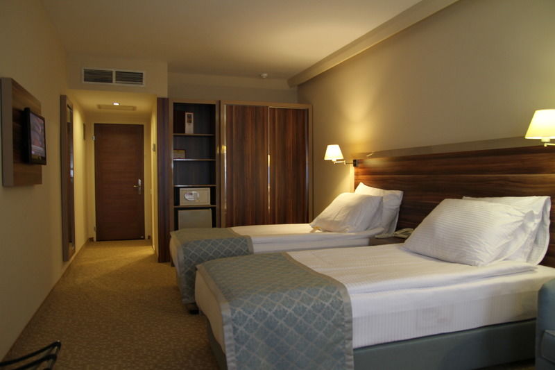 Peri Tower Hotel Невшехир Екстериор снимка